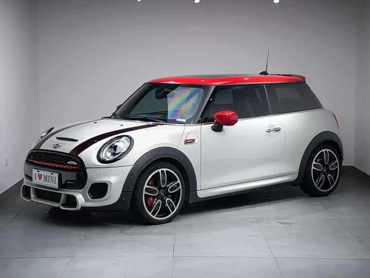 MINI Hatch — фото 1