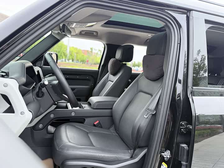 Land Rover Defender — фото 10