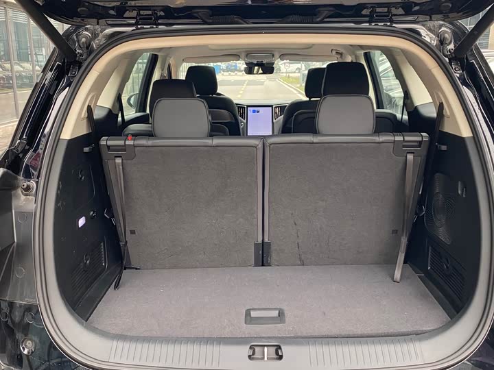 Hongqi HS7 PHEV 2024 2.0 T PHEV 4 WD 6 — фото 12