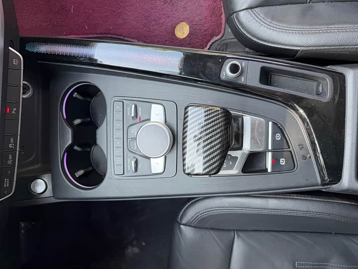 Audi A4L 30 40 TFSI стиль — фото 12