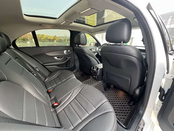 Mercedes-Benz C-Class 2021 C 260 L — фото 24