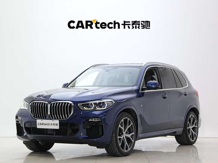 BMW X5 2019 x Drive 40i M — фото 1