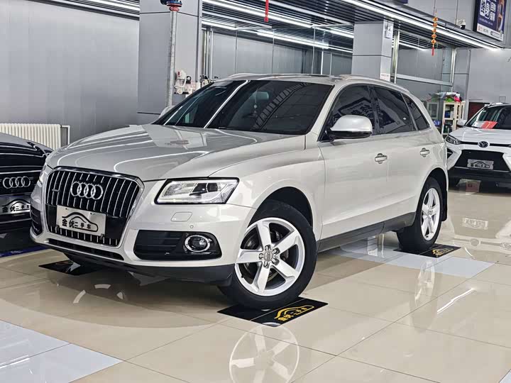 Audi Q5 2016 40 TFSI — фото 1