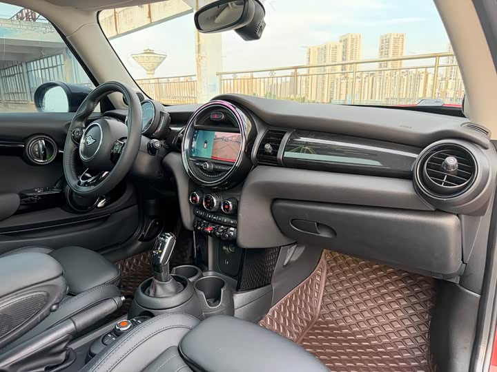 MINI Hatch — фото 11