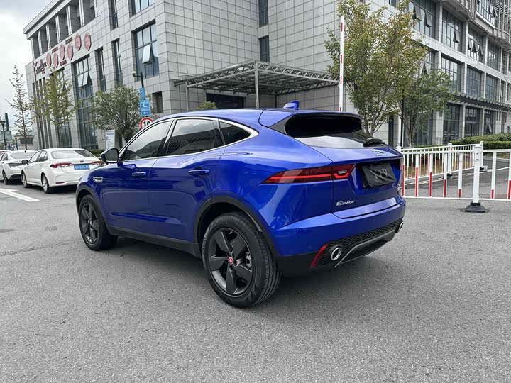 Jaguar E-PACE 2018 P 250 S V — фото 4