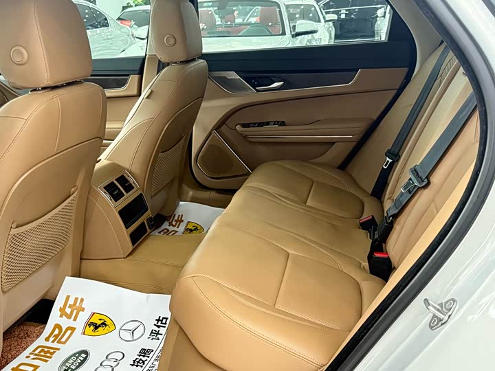 Jaguar XFL 2024 2.0 T P 250 2 WD — фото 8