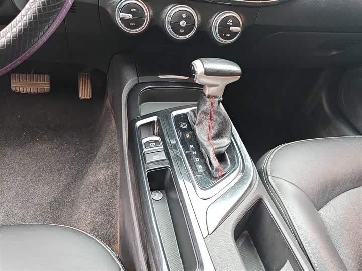 Trumpchi GA6 2016 235 T DCT — фото 10