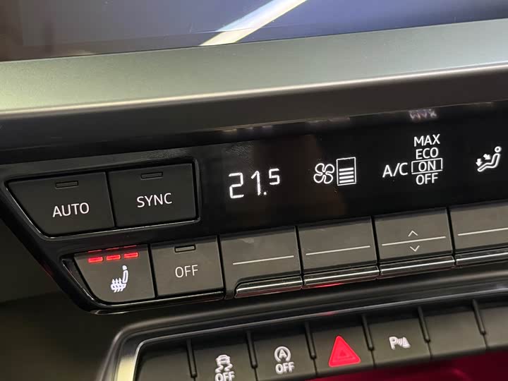 Audi A3 2023 A 3 L Limousine 35 TFSI Sport — фото 12