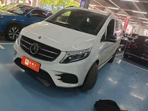 Mercedes-Benz V-Class 2018 V 260 AMG V — фото 7
