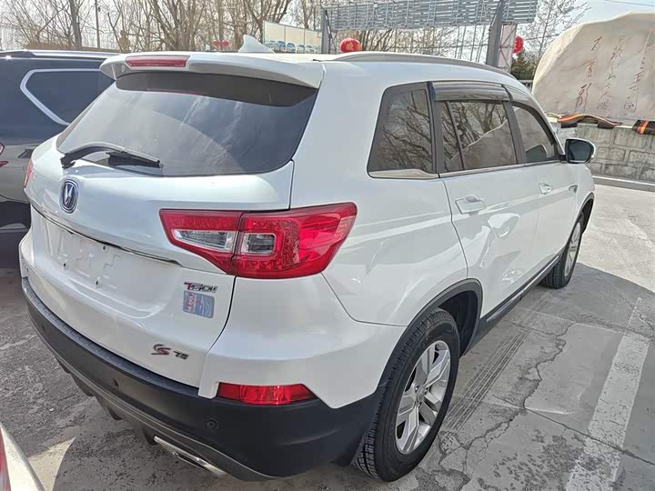 Changan CS75 2017 1.5 T MT — фото 7