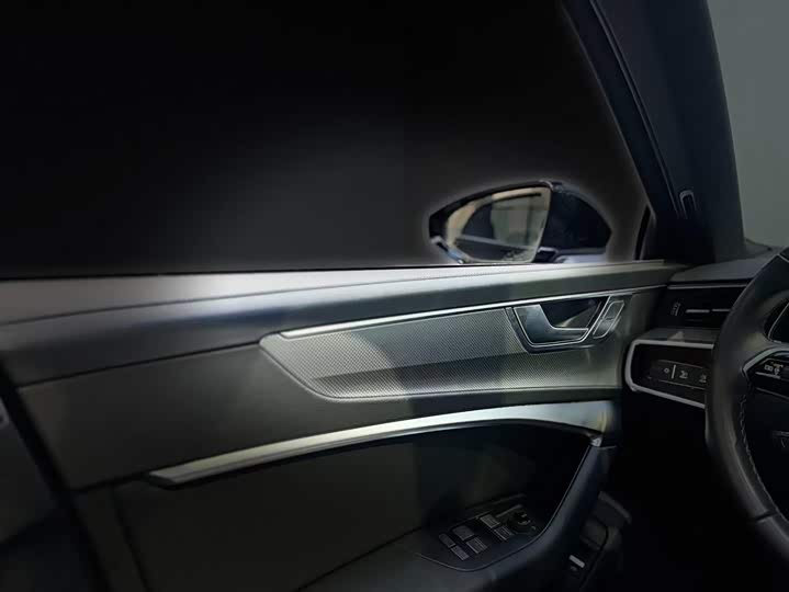 Audi A6L 2024 45 TFSI — фото 9
