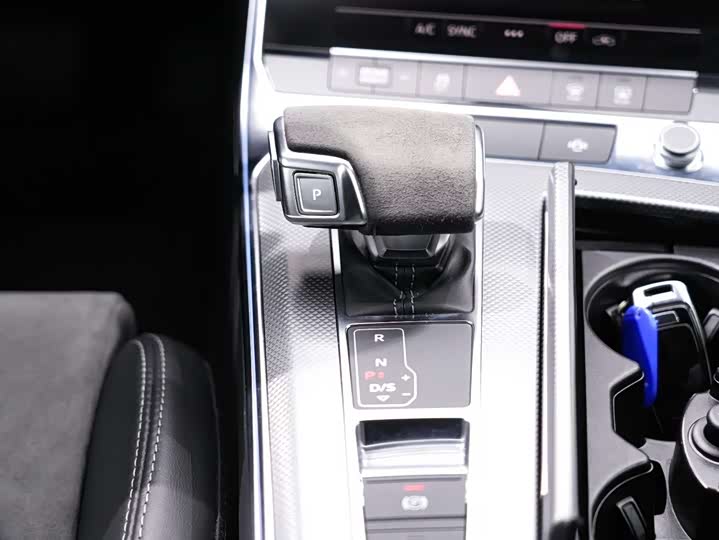 Audi A6L 2021 40 TFSI — фото 24
