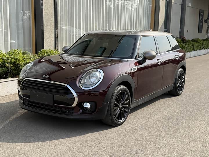 MINI Clubman — фото 1
