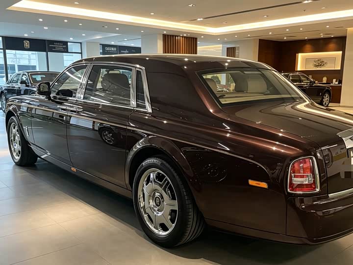 Rolls-Royce Phantom — фото 3