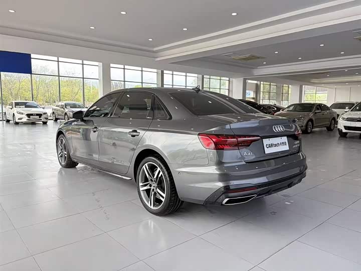 Audi A4L 2022 40 TFSI — фото 6