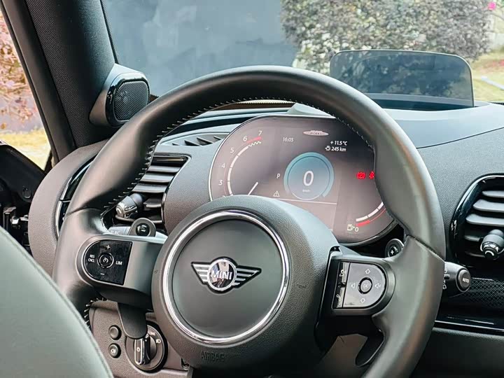 MINI Hatch — фото 14