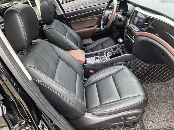 Trumpchi GS8 2019 390 T 2 WD ( ) — фото 25