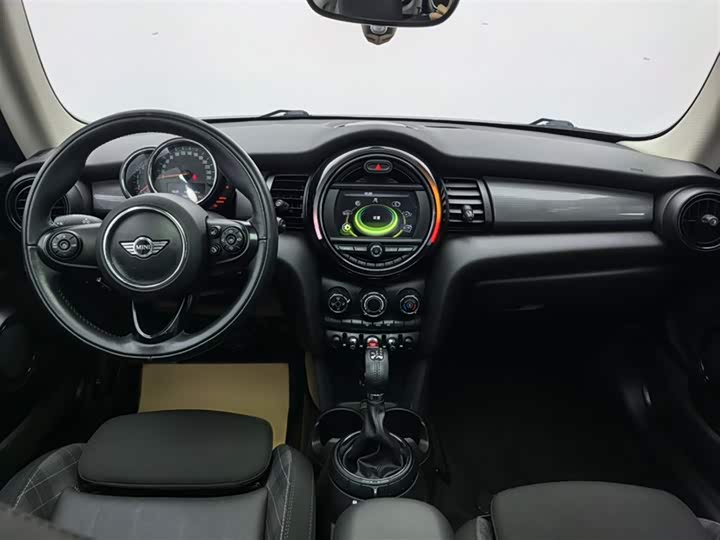 MINI Hatch — фото 15