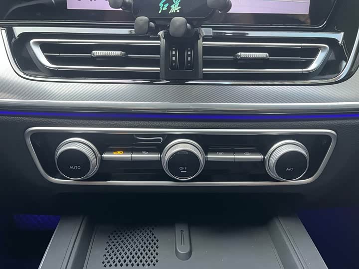 Hongqi HS5 2023 2.0 T Pro — фото 35
