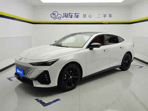 Changan UNI-V 2022 1.5 T Premium — фото 17