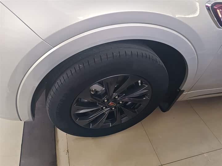 Hongqi HS5 2023 2.0 T Pro — фото 23