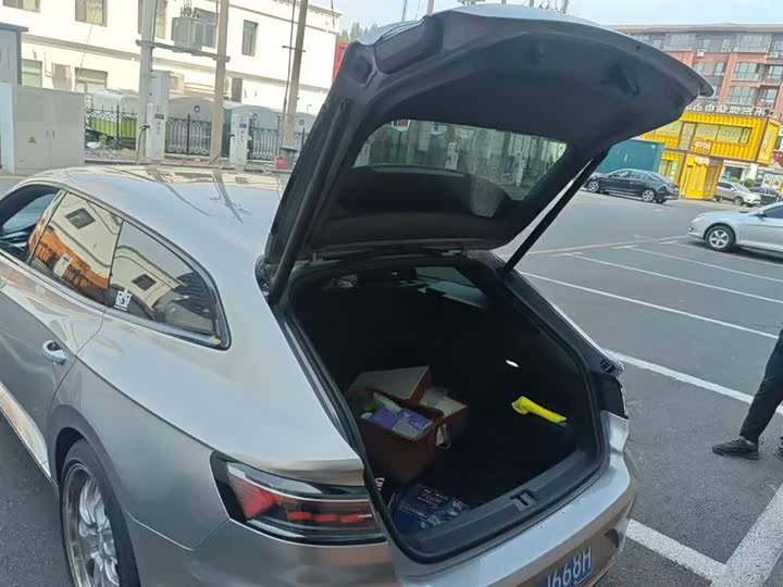 Volkswagen Arteon 2022 2.0 T Shooting Brake R-Line — фото 10