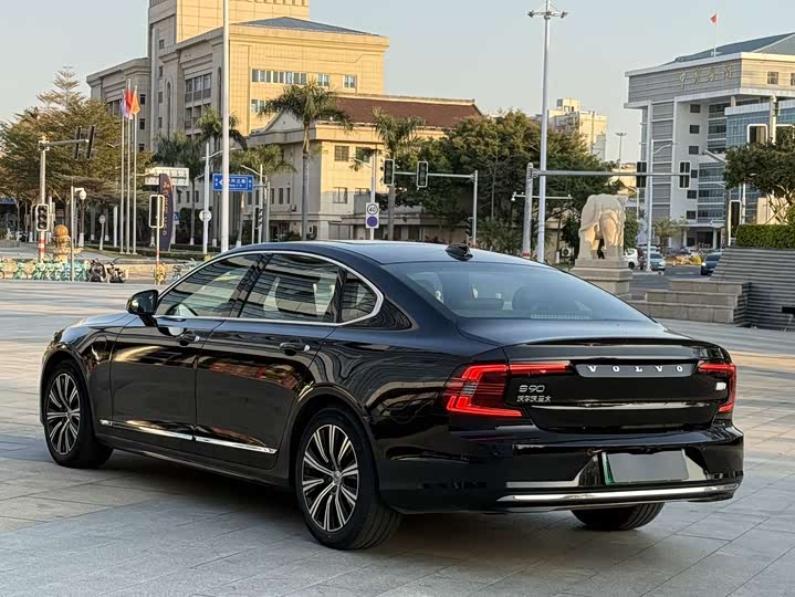 Volvo S90 Hybrid 2022 T 8 E Hybrid — фото 13