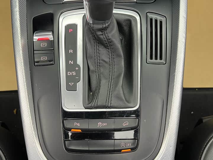 Audi Q5 2016 40 TFSI — фото 13