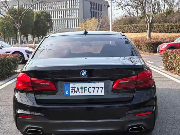 BMW 5-Series 2020 525 Li M — фото 17