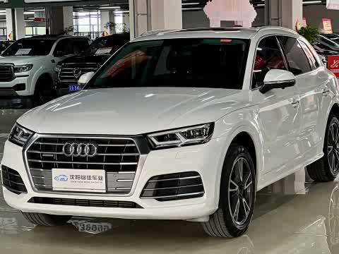 Audi Q5L 2018 40 TFSI V — фото 17