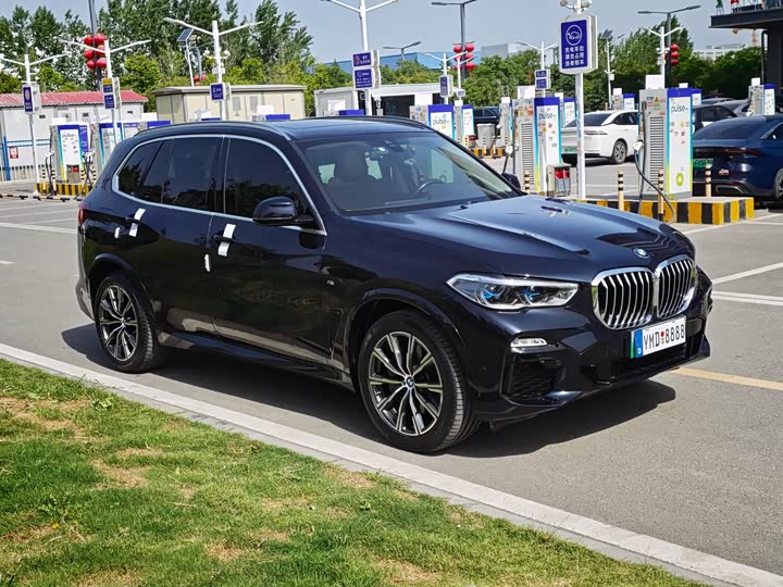 BMW X5 2021 x Drive 45e M — фото 3