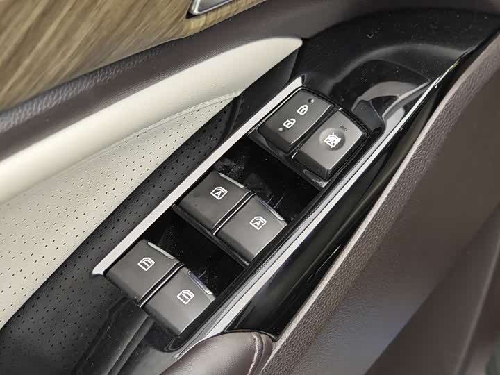 Trumpchi M8 2021 390 T — фото 10