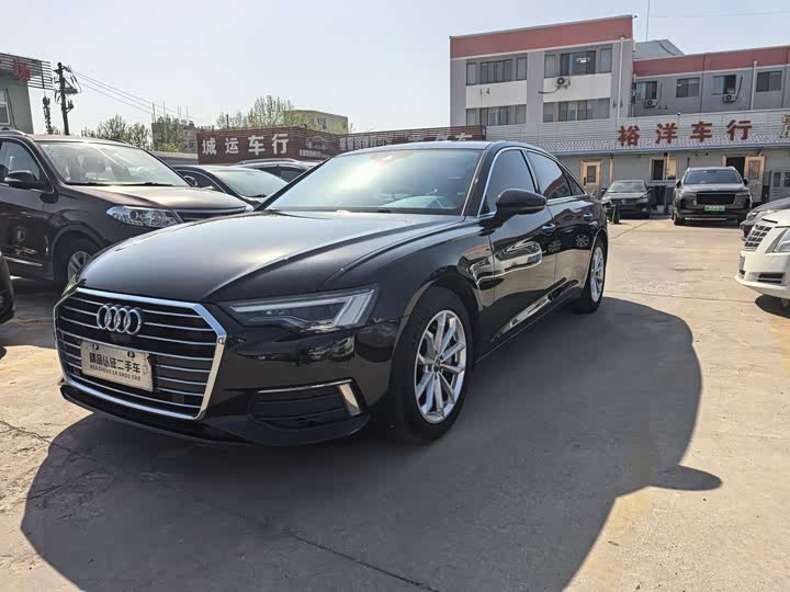 Audi A6L 2021 40 TFSI — фото 1