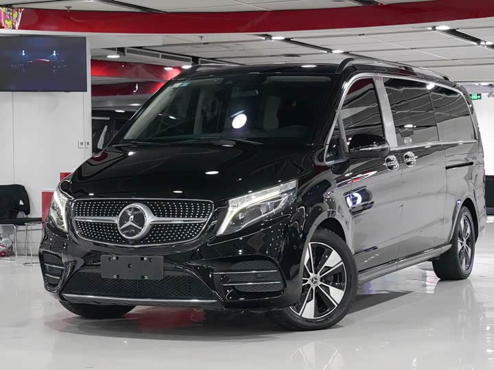 Mercedes-Benz V-Class 2021 V 260 L — фото 1