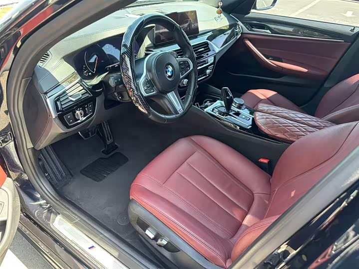 BMW 5-Series 2019 530 Li Leading M — фото 9