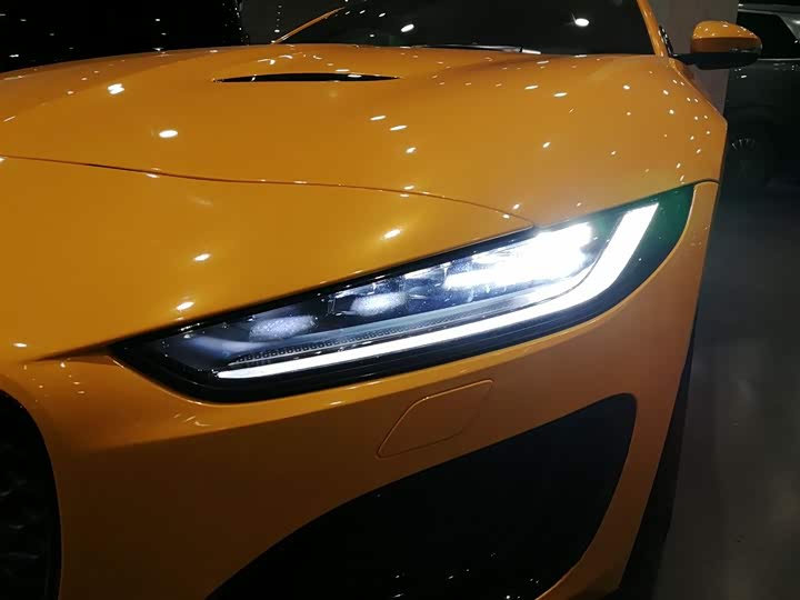 Jaguar F-TYPE 2021 P 380 R-Dynamic — фото 15