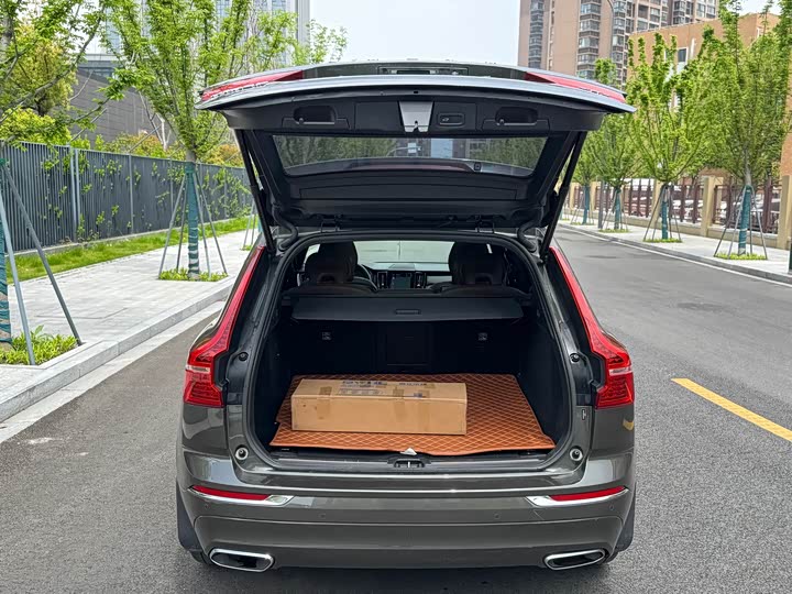 Volvo XC60 2021 T 5 4 WD — фото 12