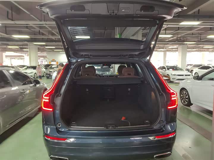 Volvo XC60 2021 T 5 4 WD — фото 15