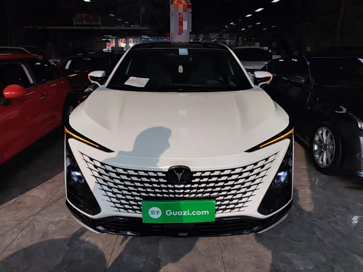 Changan UNI-T 2023 1.5 T Premium — фото 3
