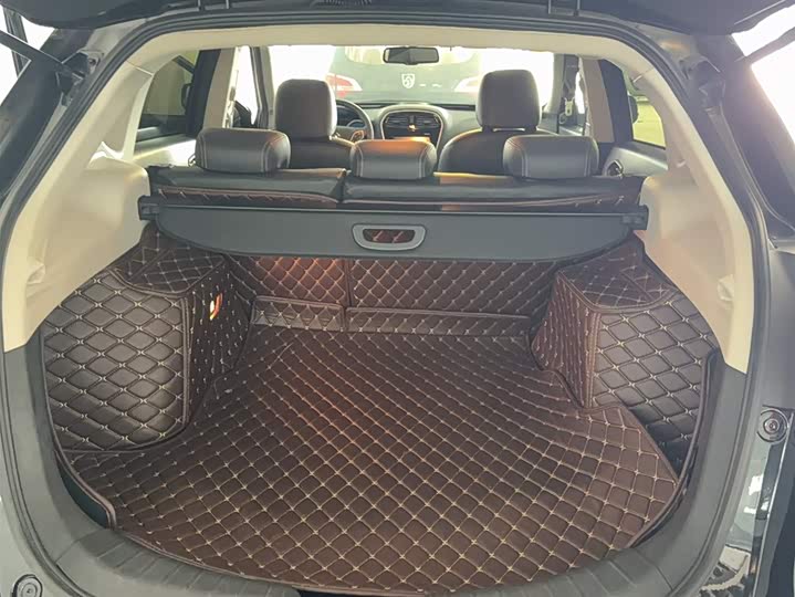 Trumpchi GS5 Super 2015 1.8 T AT 4 WD — фото 19