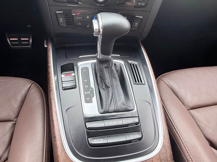 Audi Q5 2013 40 TFSI hybrid — фото 10