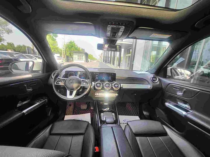 Mercedes-Benz GLB 2020 GLB 200 — фото 15