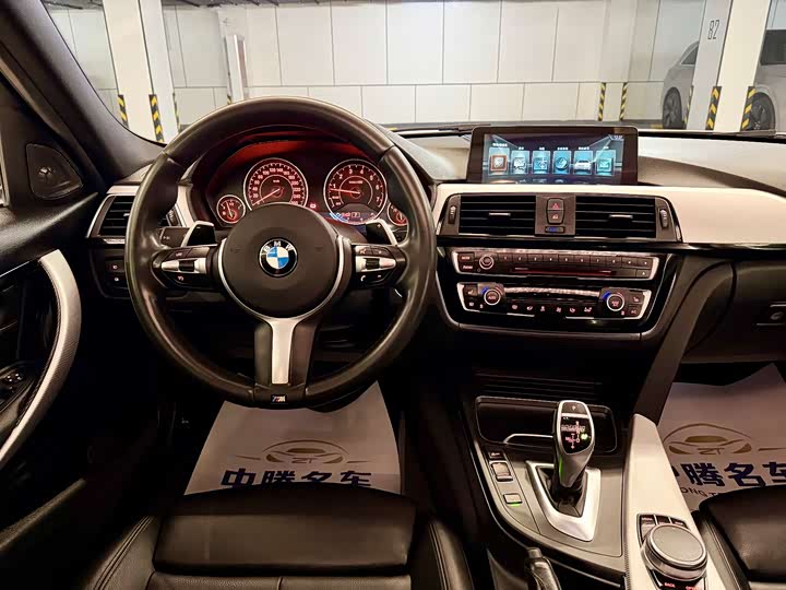 BMW 3-Series 2017 330i MSport — фото 12
