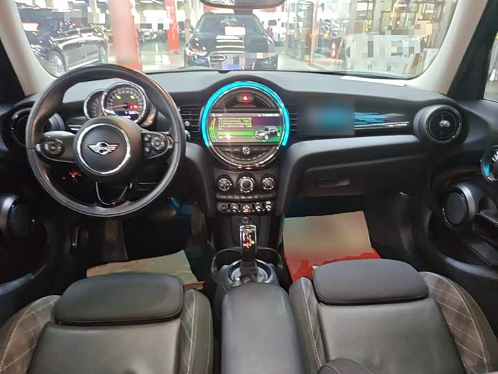 MINI Hatch — фото 10