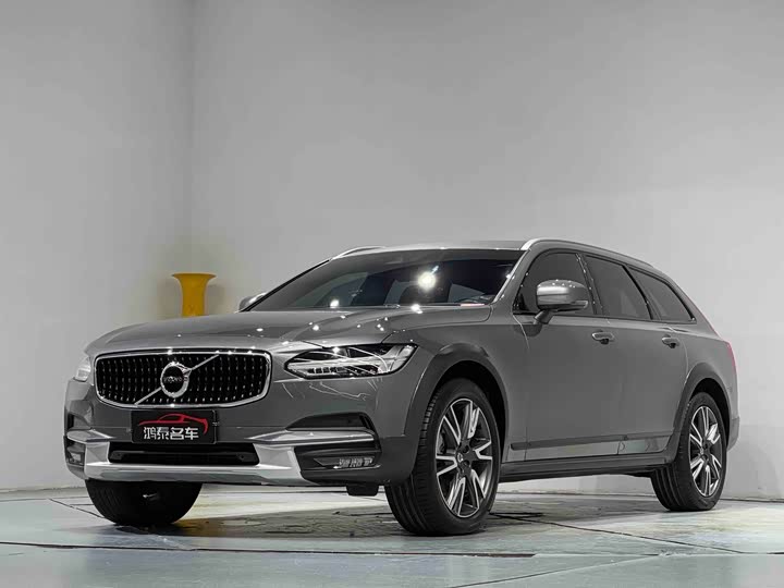 Volvo V90 2020 Cross Country T 5 AWD — фото 2
