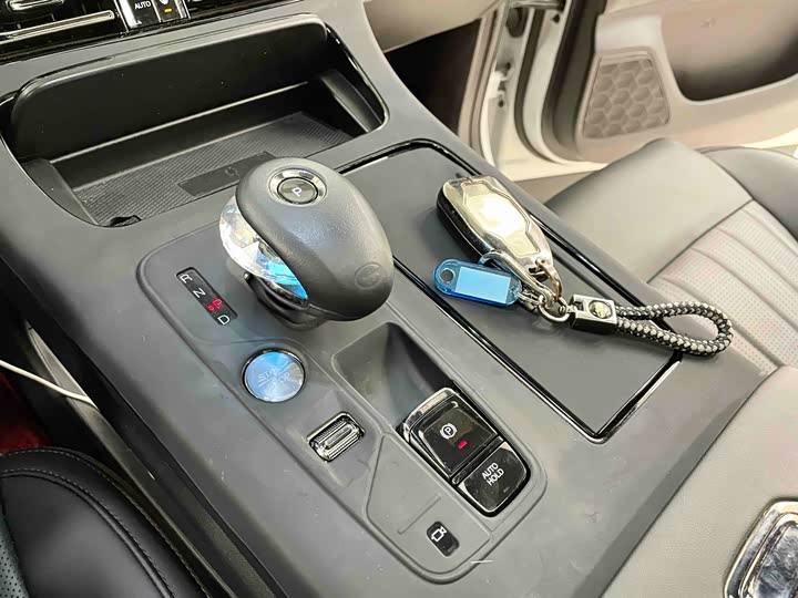 Trumpchi M8 2023 400 T — фото 6