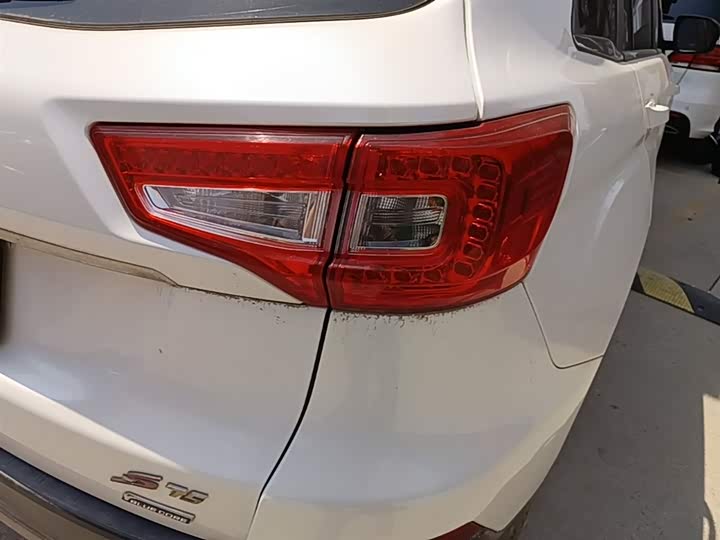 Changan CS75 2016 2.0 L MTLuxury V — фото 8