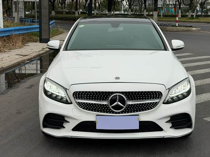 Mercedes-Benz C-Class 2019 C 260 L — фото 2