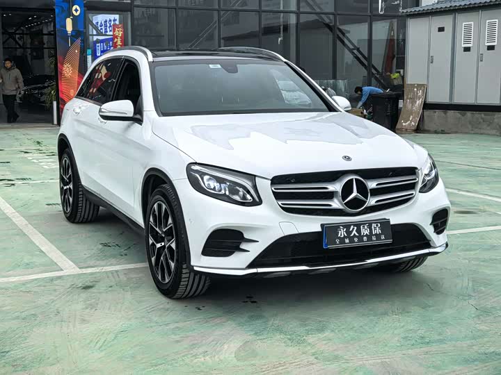 Mercedes-Benz GLC 2017 GLC 260 4 MATIC — фото 3
