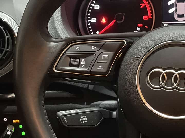 Audi A3 2020 Limousine 35 TFSI V — фото 10